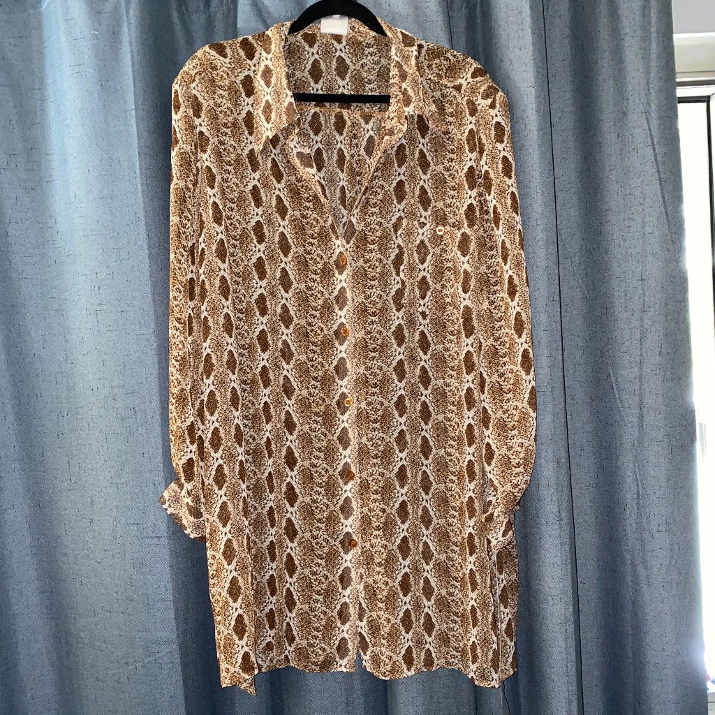 3x Button Down Top